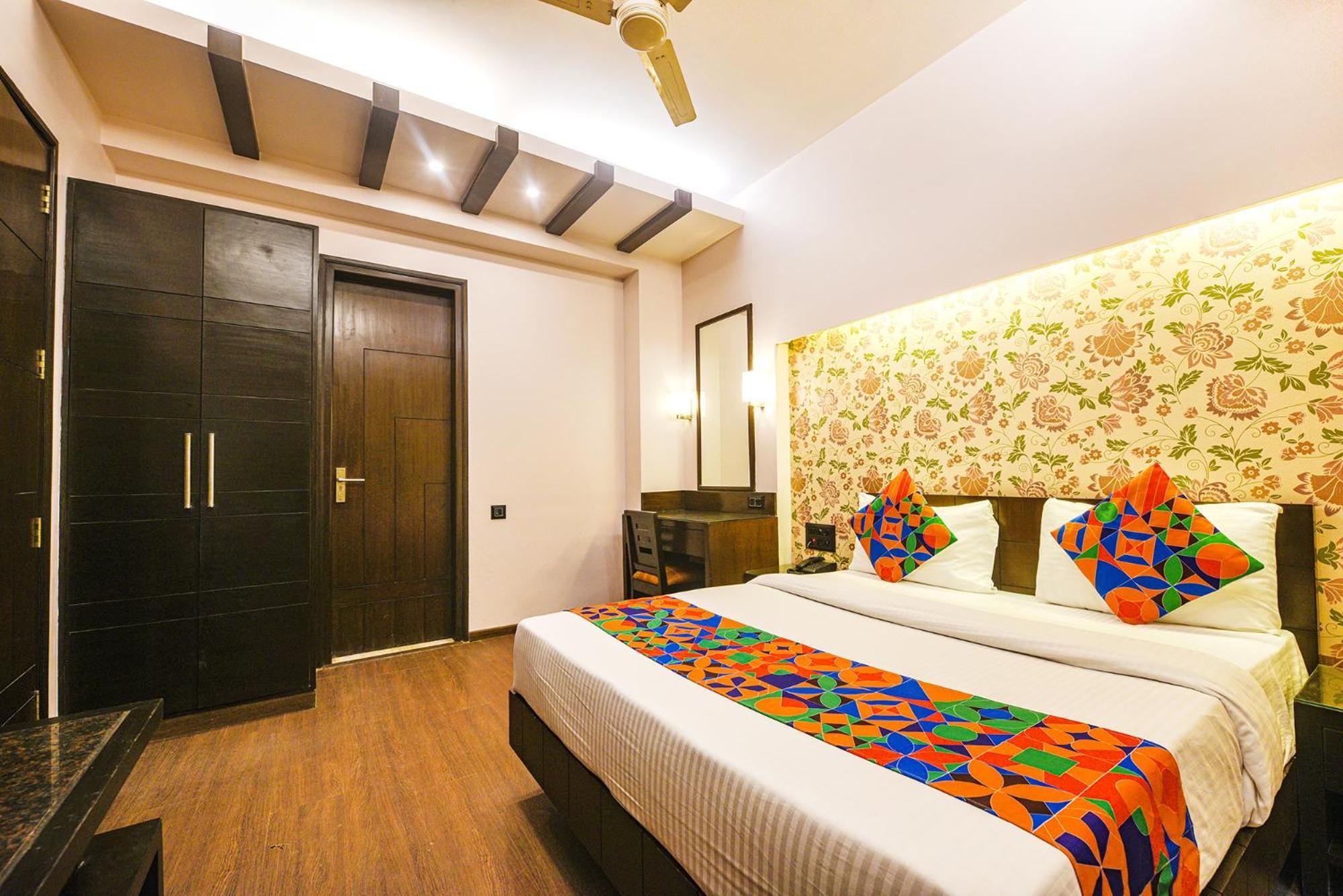 Fabhotel Aashraye New Delhi Bagian luar foto