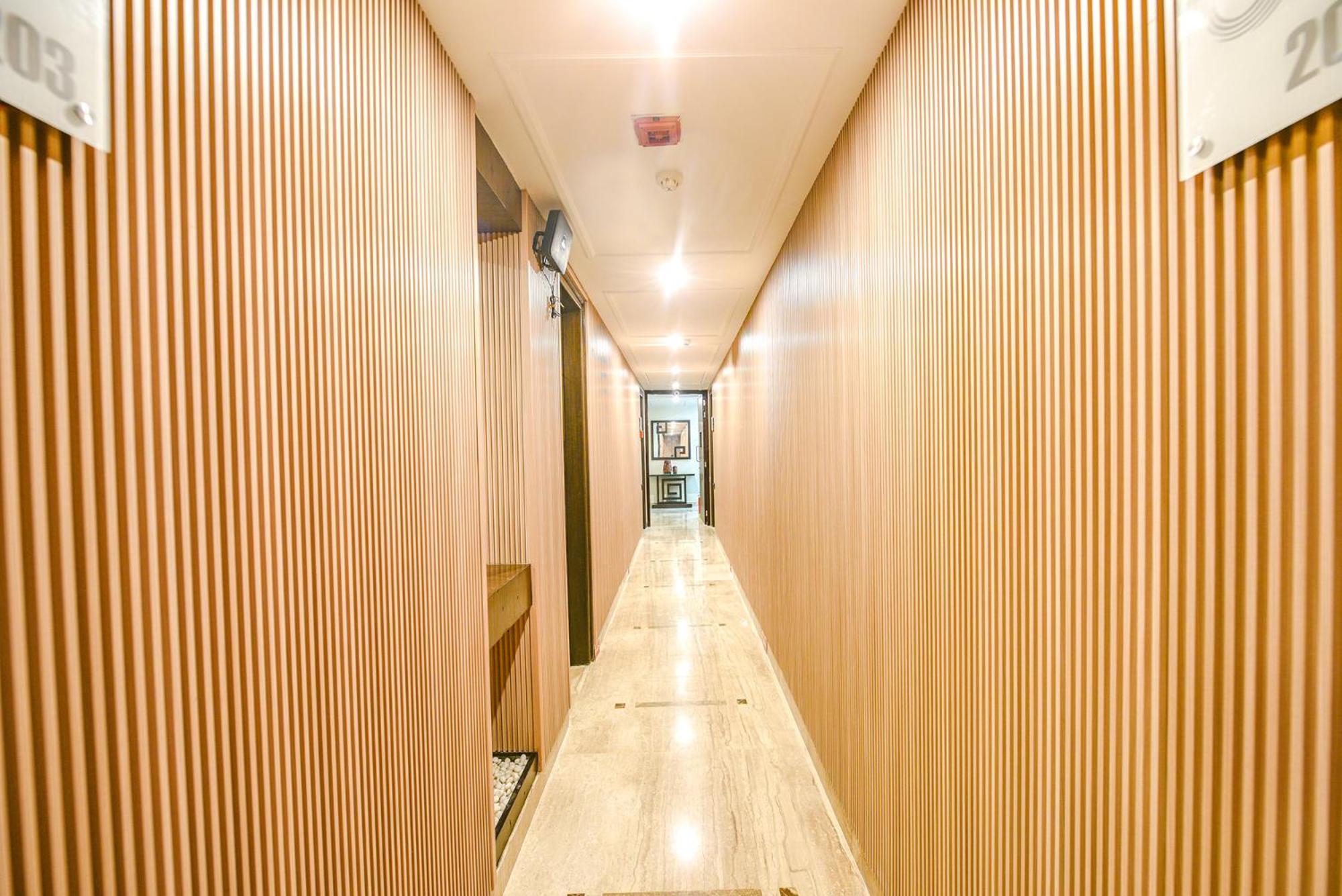 Fabhotel Aashraye New Delhi Bagian luar foto