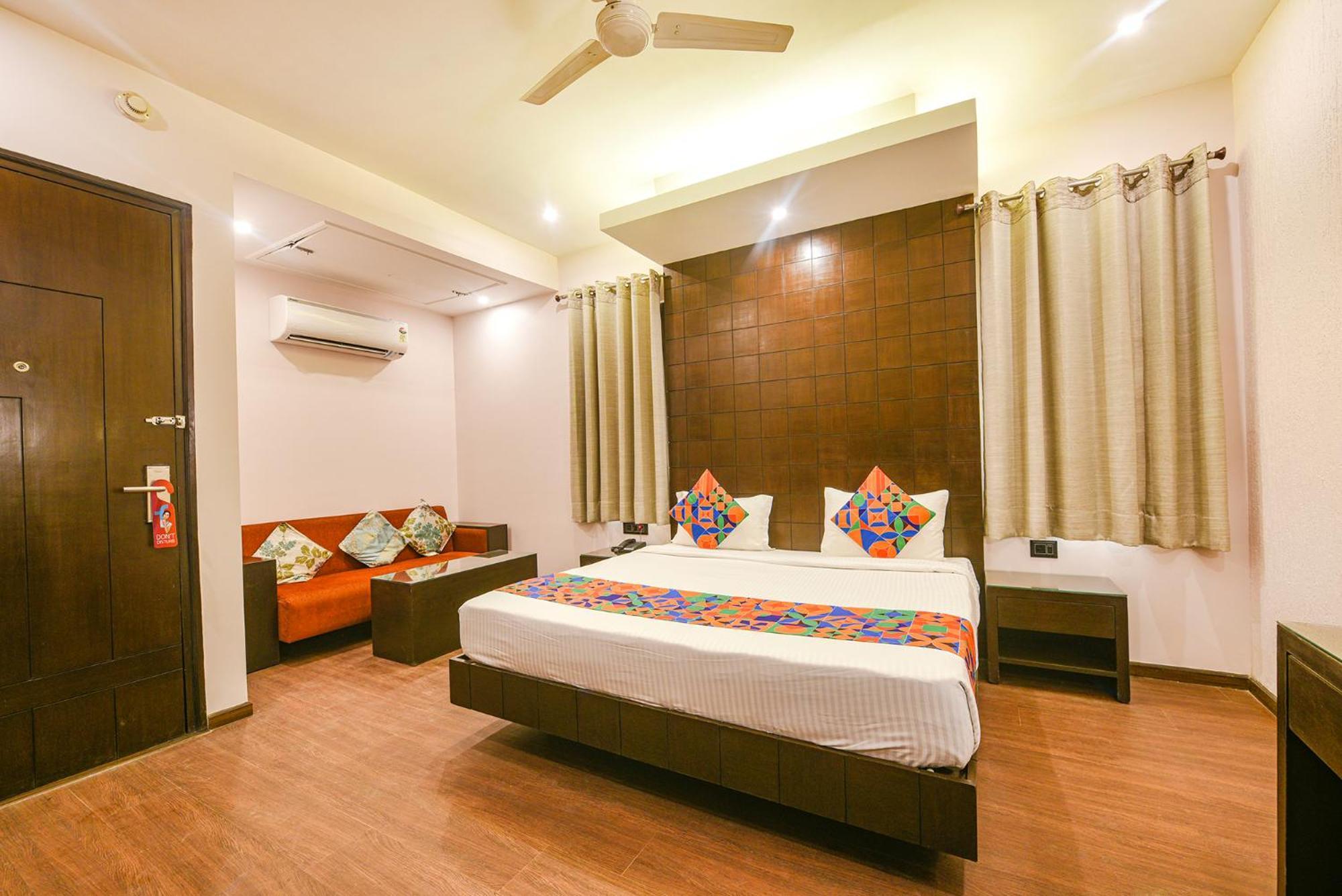 Fabhotel Aashraye New Delhi Bagian luar foto