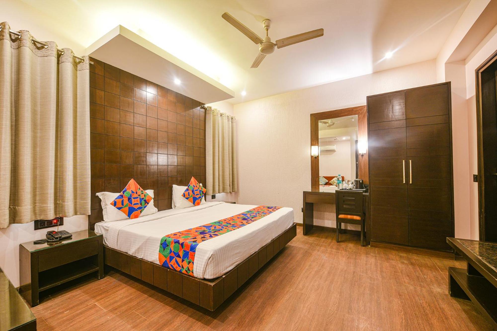 Fabhotel Aashraye New Delhi Bagian luar foto