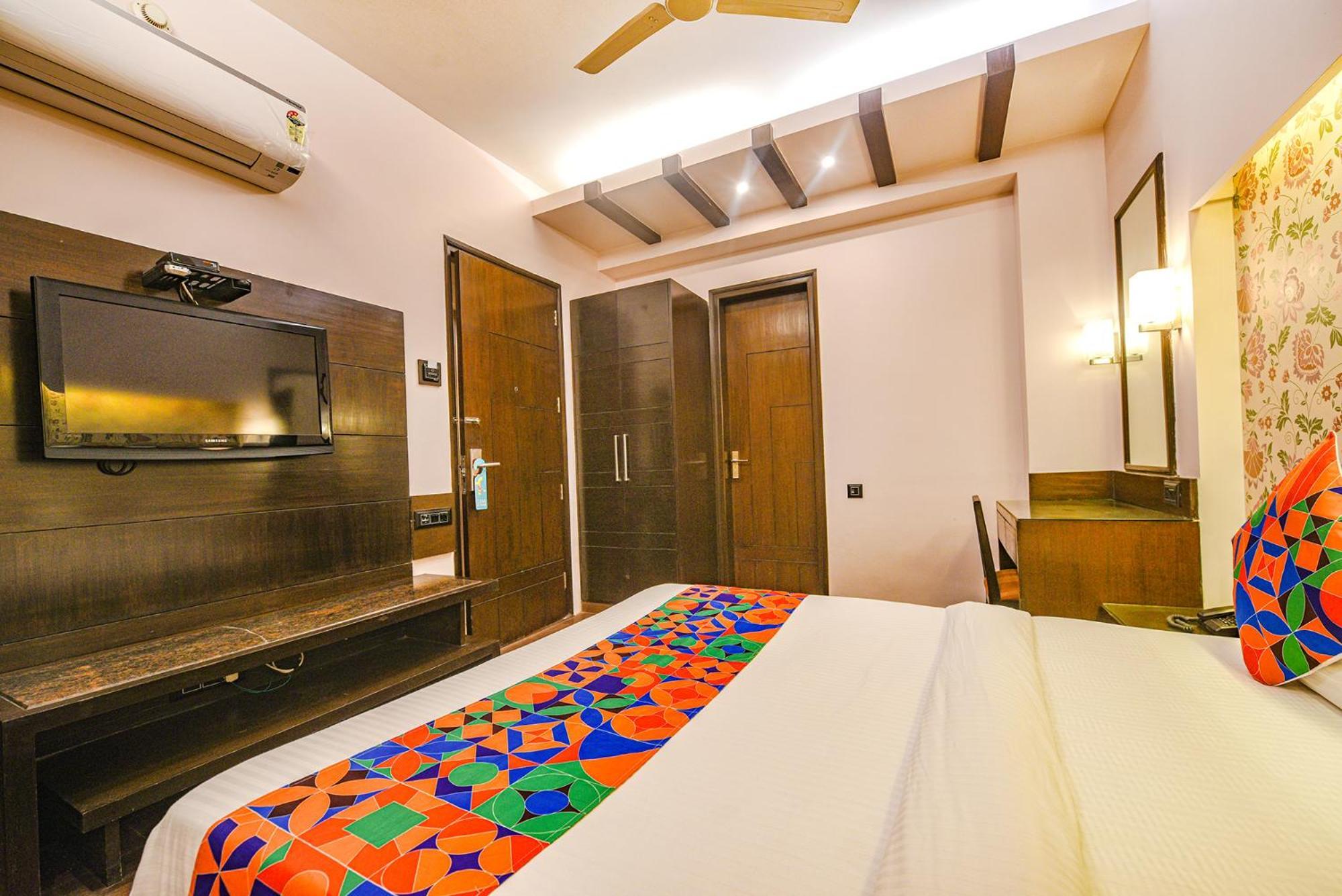 Fabhotel Aashraye New Delhi Bagian luar foto