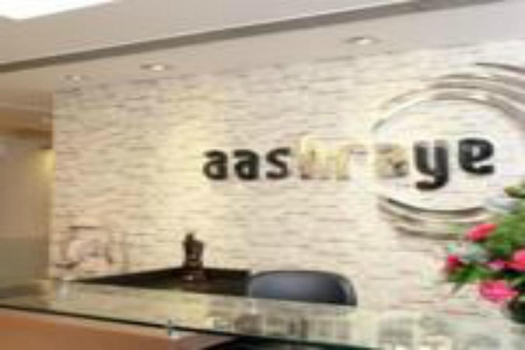 Fabhotel Aashraye New Delhi Bagian luar foto