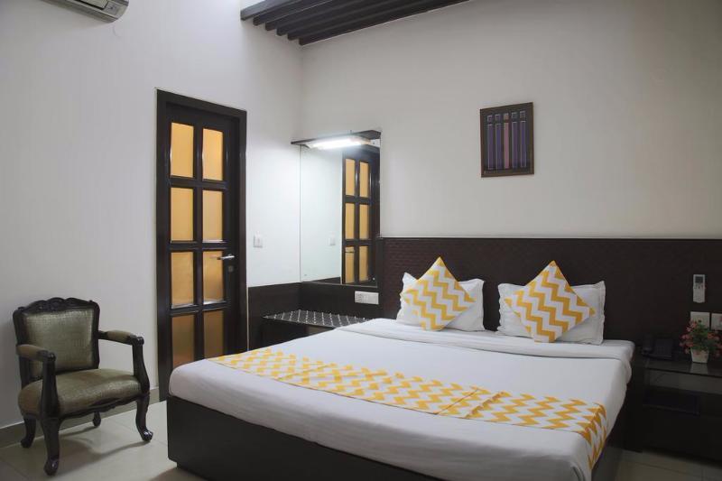 Fabhotel Aashraye New Delhi Bagian luar foto